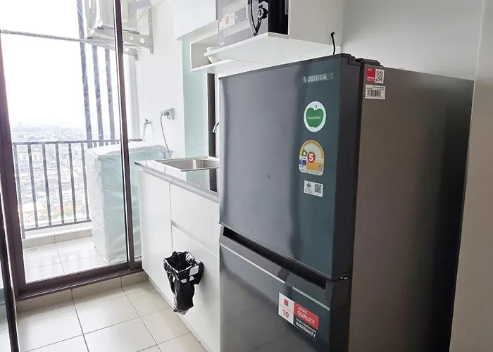 A2533 Monthly Skytrain Minutes Away Full Kitchen And Bath! Apartment Bangkok